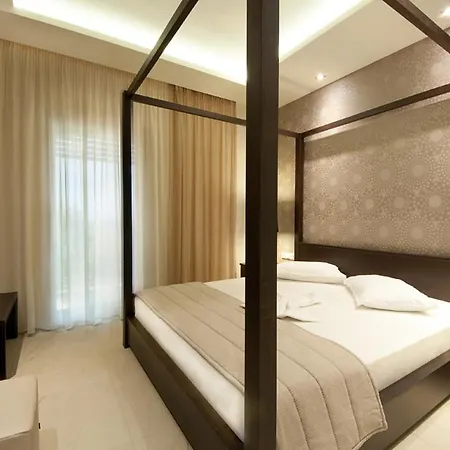 Louloudis Fresh-adults Only Aparthotel 3*