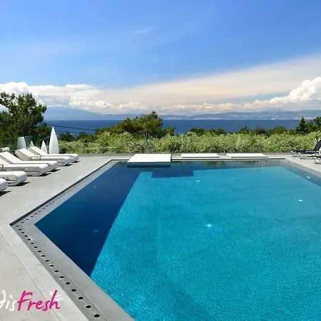 شقة فندقية Louloudis Fresh-adults Only 2*