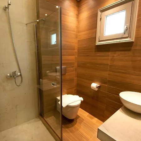 شقة فندقية Louloudis Fresh-adults Only 2*